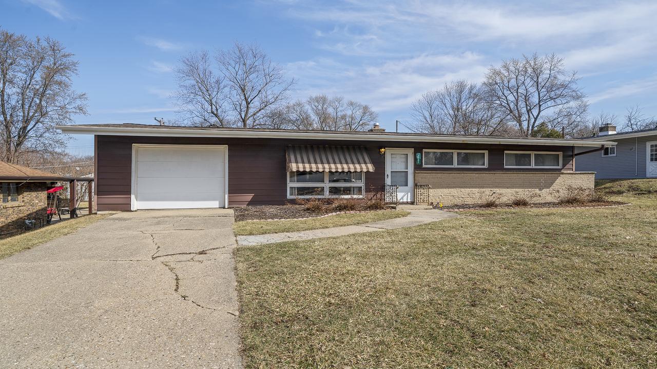 2201 N Alpine Rd., Rockford, IL 61107