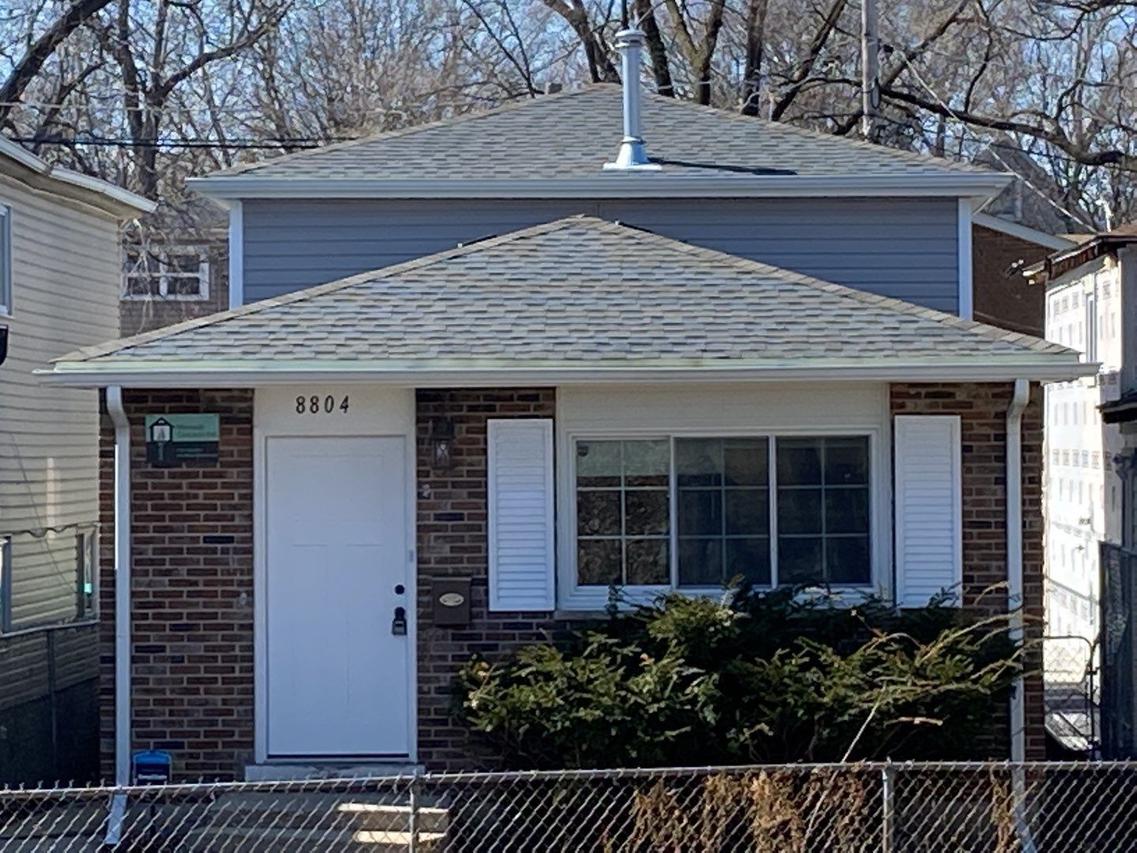 8804 S Yale Ave., Chicago, IL 60620