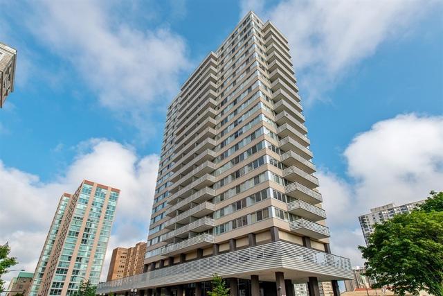 5601 N Sheridan Rd. #5A, Chicago, IL 60660