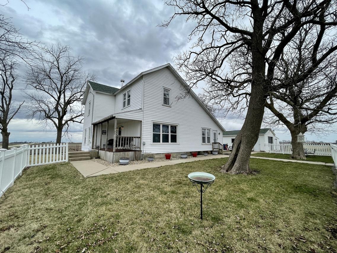 24666 N 2900 East Rd., Emington, IL 60934