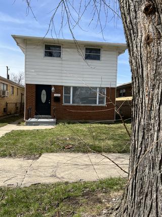 11524 S Aberdeen St., Chicago, IL 60643