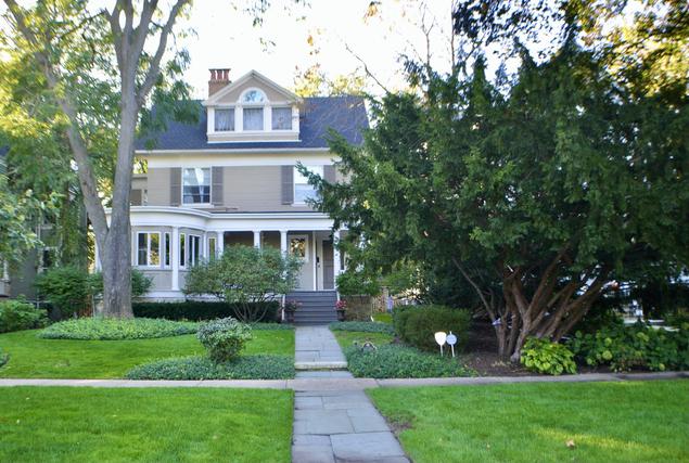 1138 Judson Ave., Evanston, IL 60202