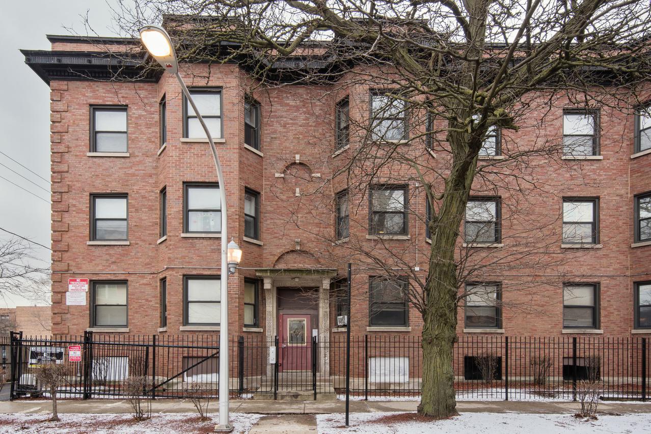 115 E 60th St. #2, Chicago, IL 60637