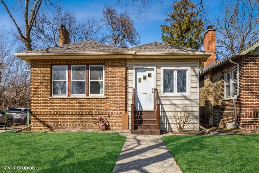 1758 W Columbia Ave., Chicago, IL 60626
