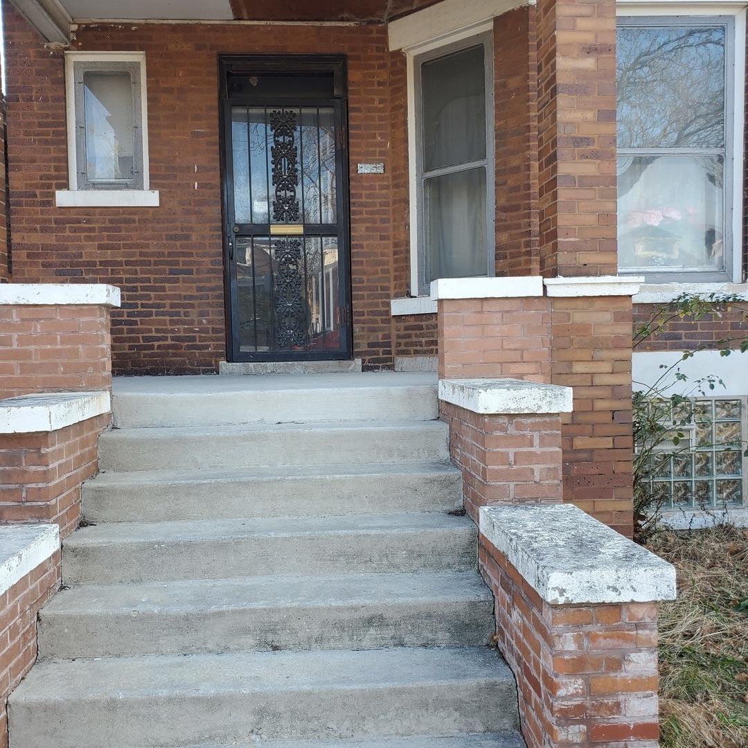 7553 S King Dr., Chicago, IL 60619