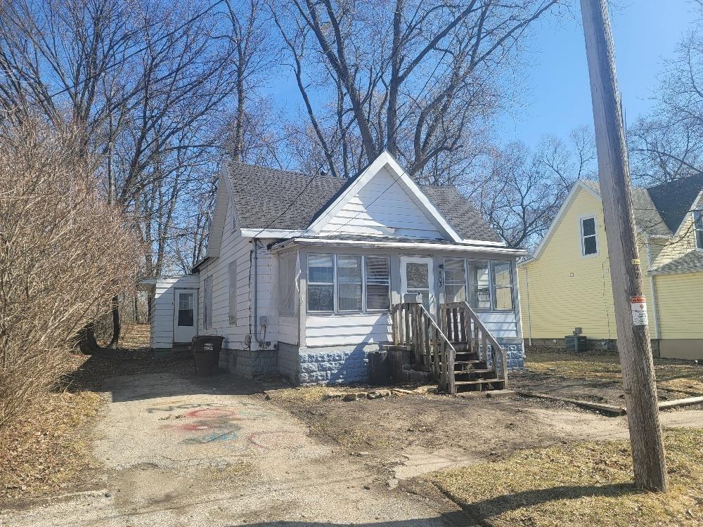 803 Harriet Ave., South Beloit, IL 61080