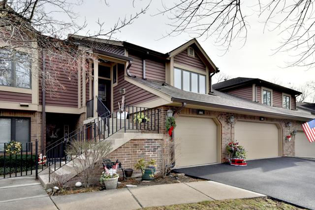 1014 Braemoor Dr., Downers Grove, IL 60515