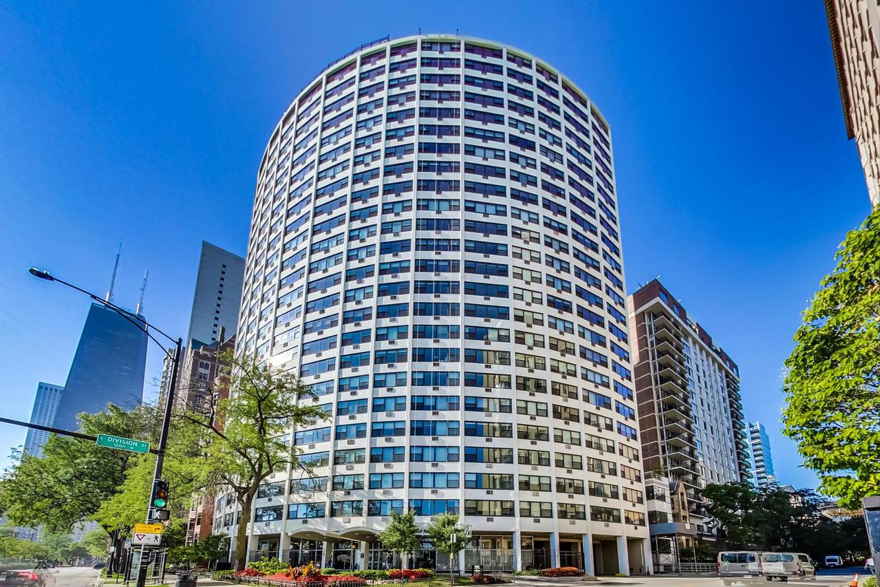 1150 N Lake Shore Dr. #18G, Chicago, IL 60611