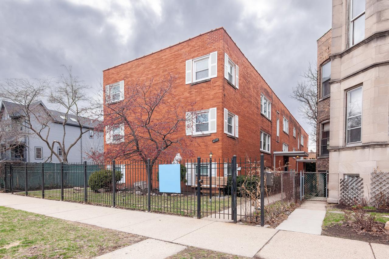 4730 N Hermitage Ave. #1C, Chicago, IL 60640