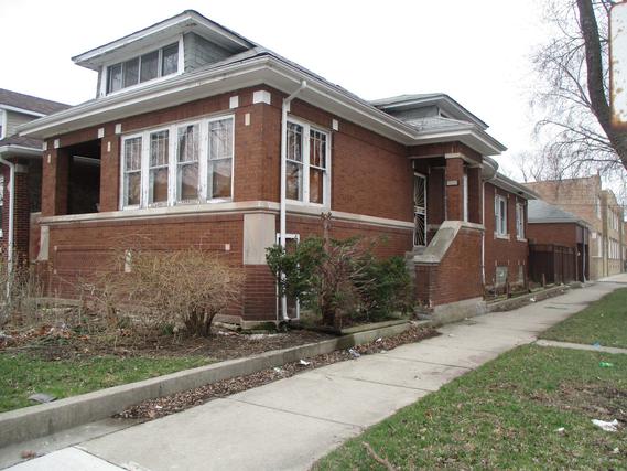 6600 S Washtenaw Ave., Chicago, IL 60629