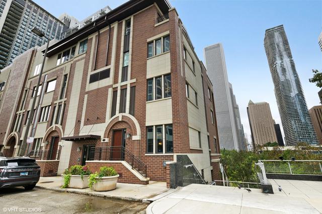 192 N Harbor Dr., Chicago, IL 60601
