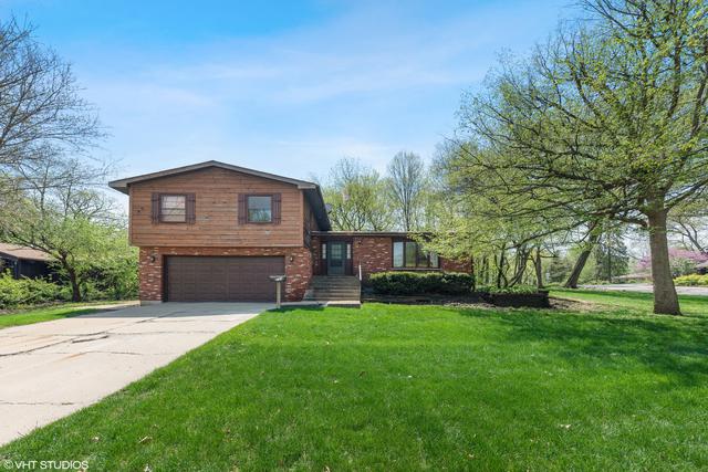 233 Town Acres Ln., Roselle, IL 60172