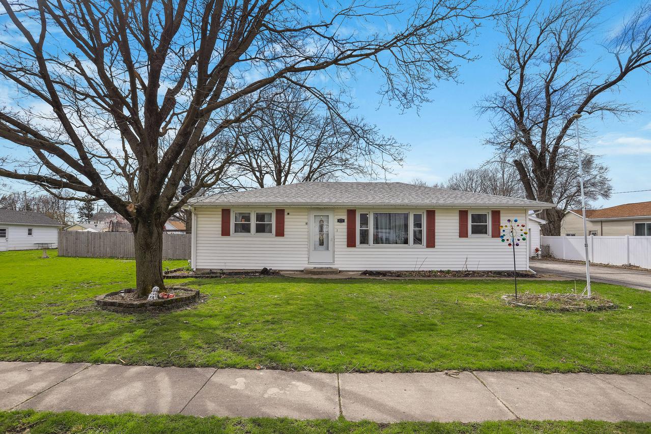 171 N Kenwood St., Argenta, IL 62501