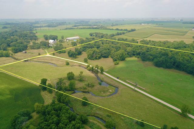 0000 W Pilgrim Rd., Dixon, IL 61021