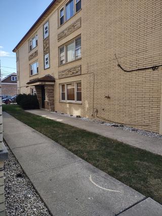 3115 N Nashville Ave. #3W, Chicago, IL 60634