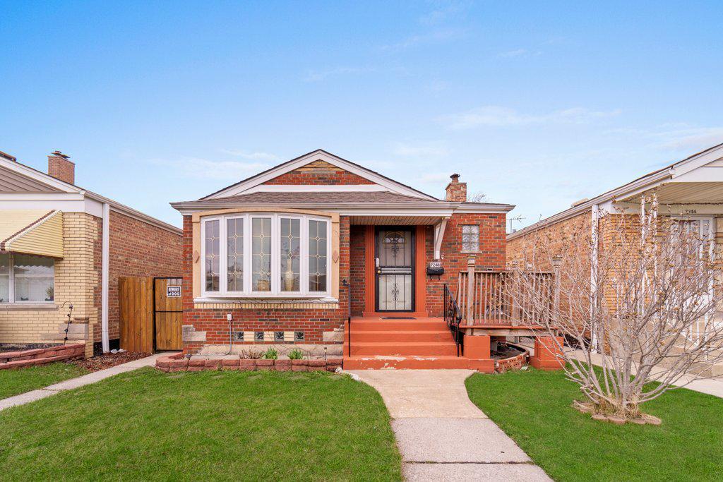 7248 S Kedzie Ave., Chicago, IL 60629