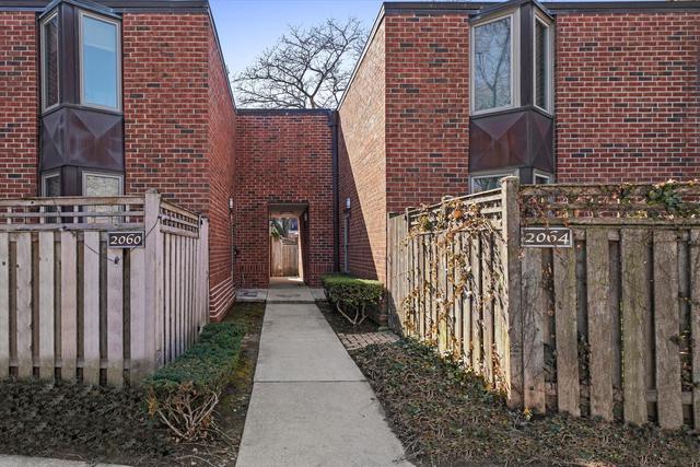 2062 N Larrabee St., Chicago, IL 60614