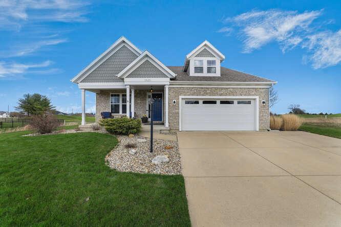 1820 S Stone Creek Blvd., Urbana, IL 61802
