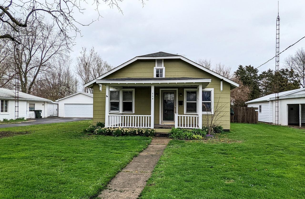 354 W Main St., Arcola, IL 61910