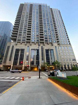 530 N Lake Shore Dr. #2201, Chicago, IL 60611