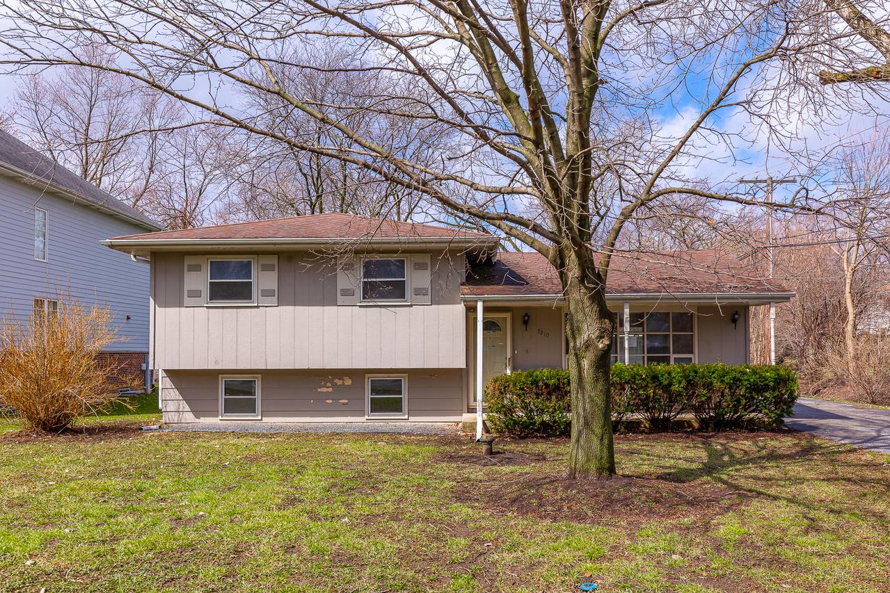 7210 Sunrise Ave., Darien, IL 60561