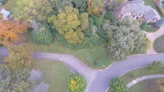 1360 W Kennicott Dr., Lake Forest, IL 60045