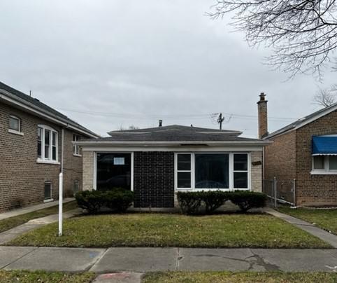 9555 S Dobson Ave., Chicago, IL 60628