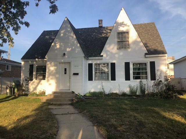 10721 Lacrosse Ave., Oak Lawn, IL 60453