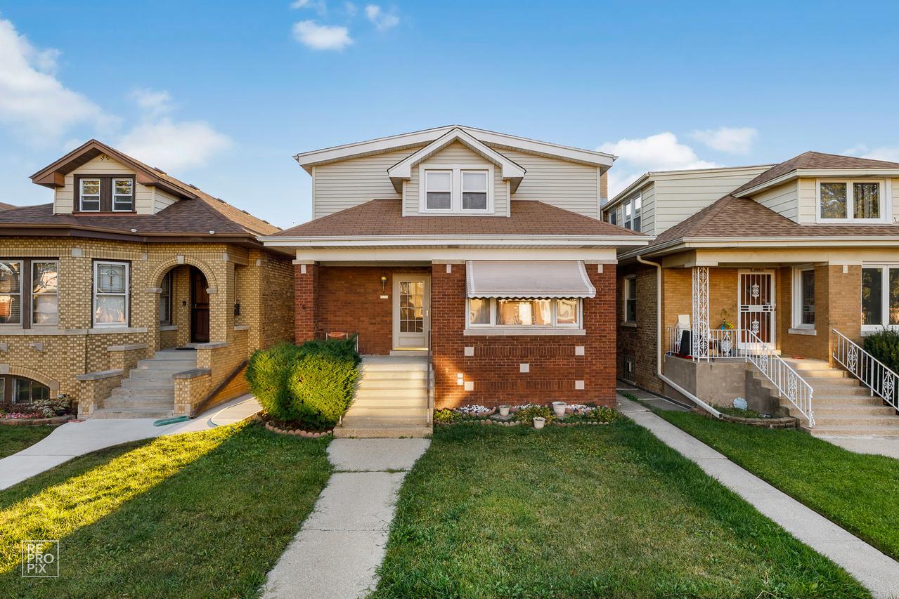 2925 N Parkside Ave., Chicago, IL 60634