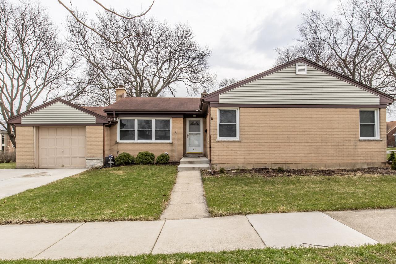 21 N Lancaster St., Mount Prospect, IL 60056