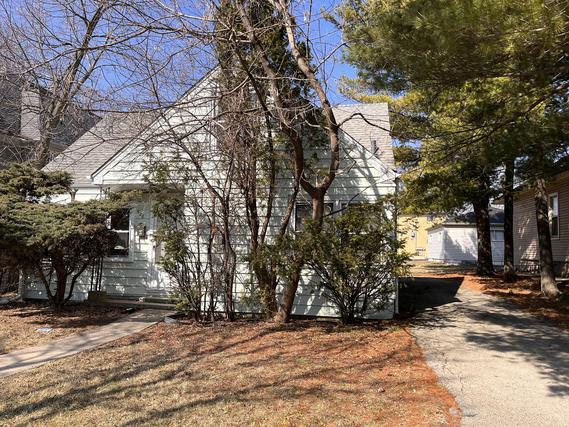 528 Wilson St., Downers Grove, IL 60515