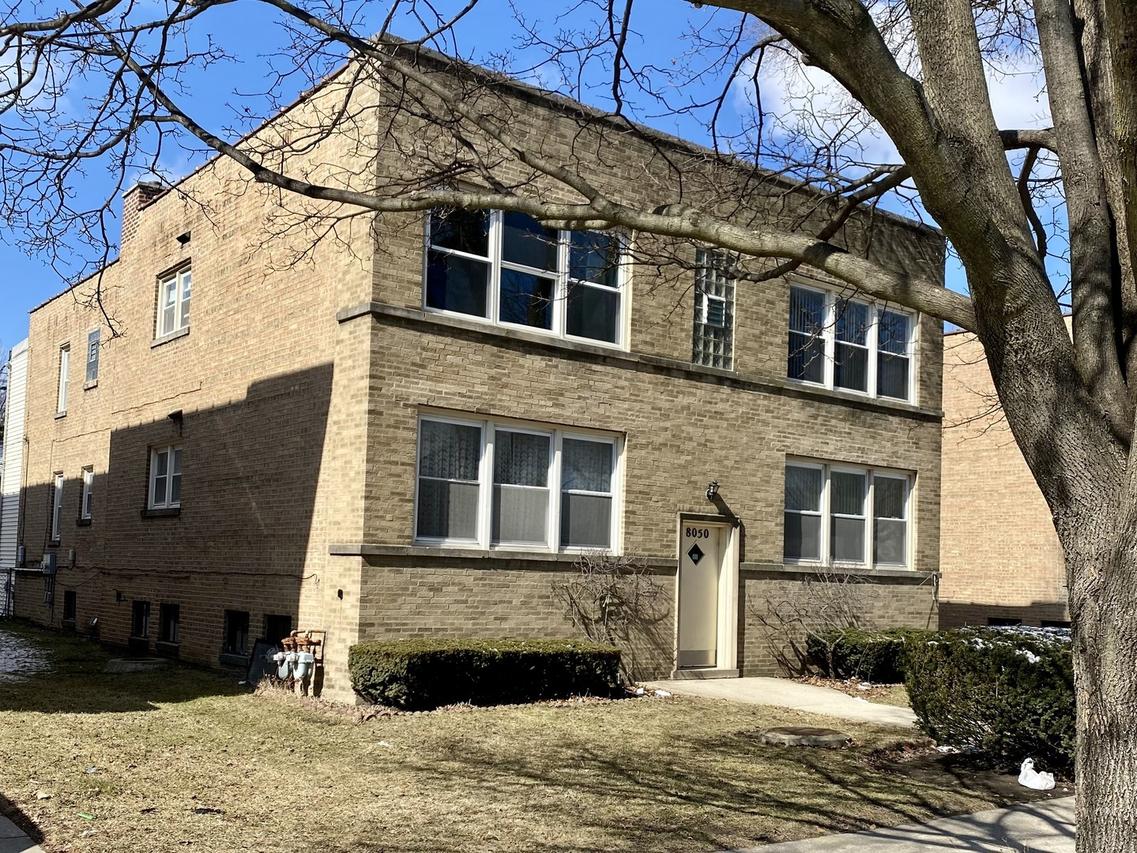 8050 Kenton Ave., Skokie, IL 60076