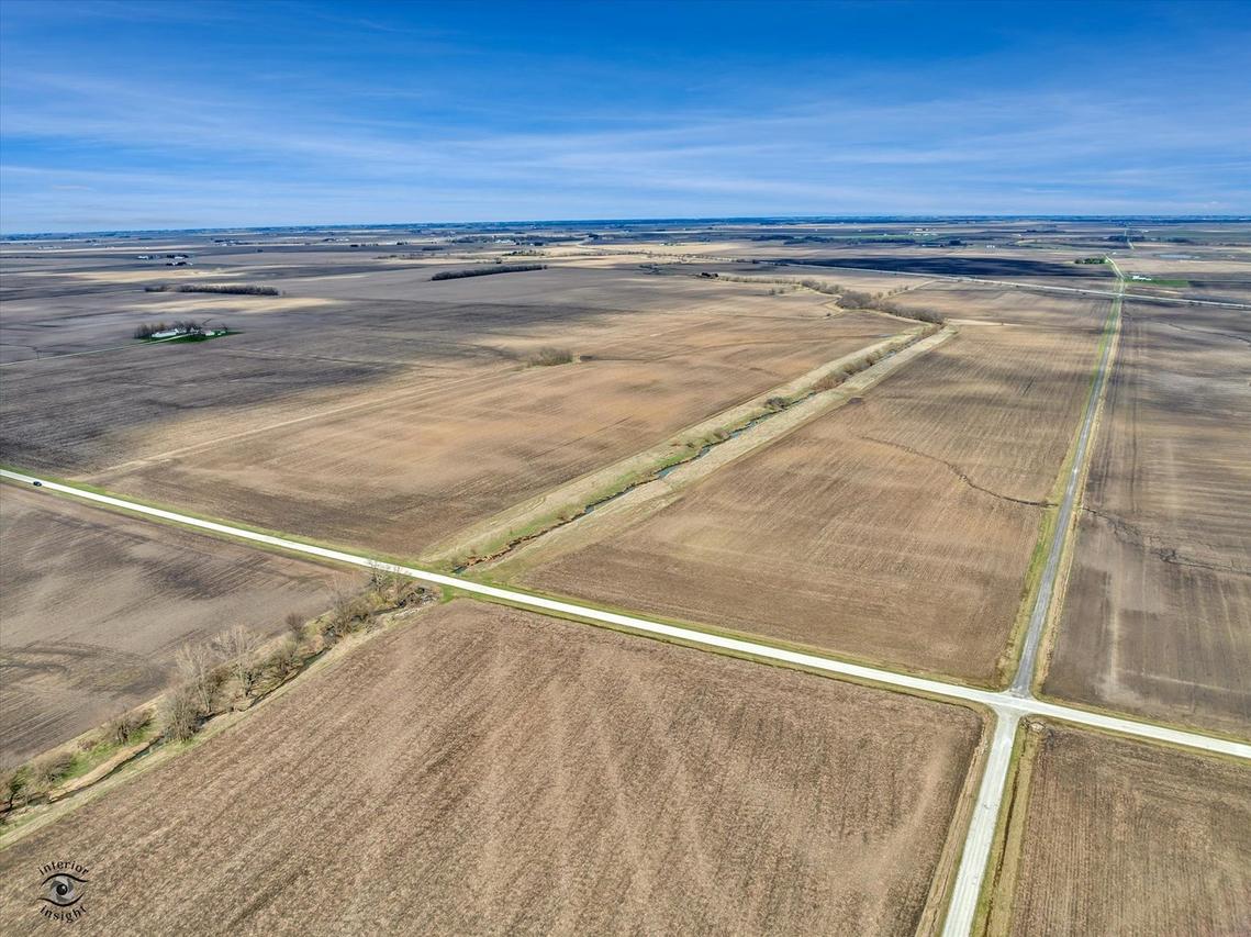 1700N Rd, Roberts, IL 60962