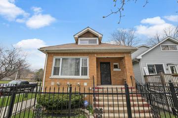 8156 S Burnham Ave., Chicago, IL 60617