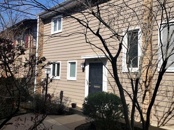315 Hawthorn Ave. #G, Glencoe, IL 60022