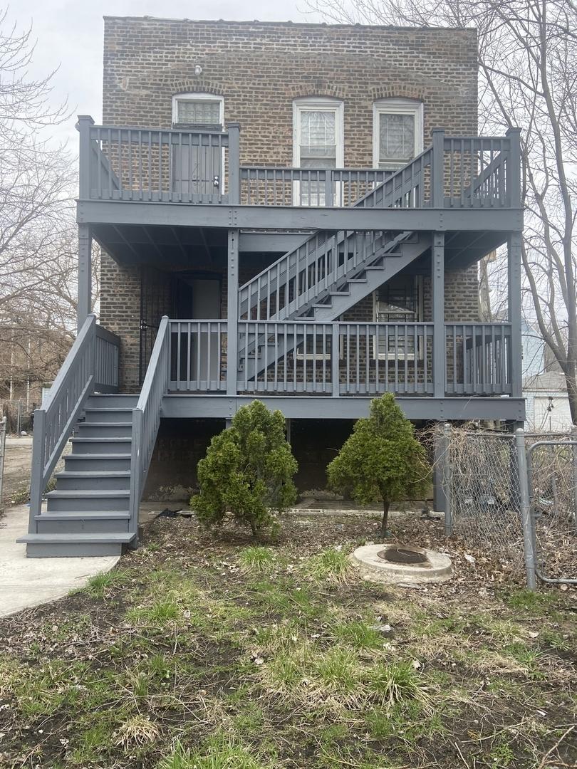 9130 S Mackinaw Ave., Chicago, IL 60617