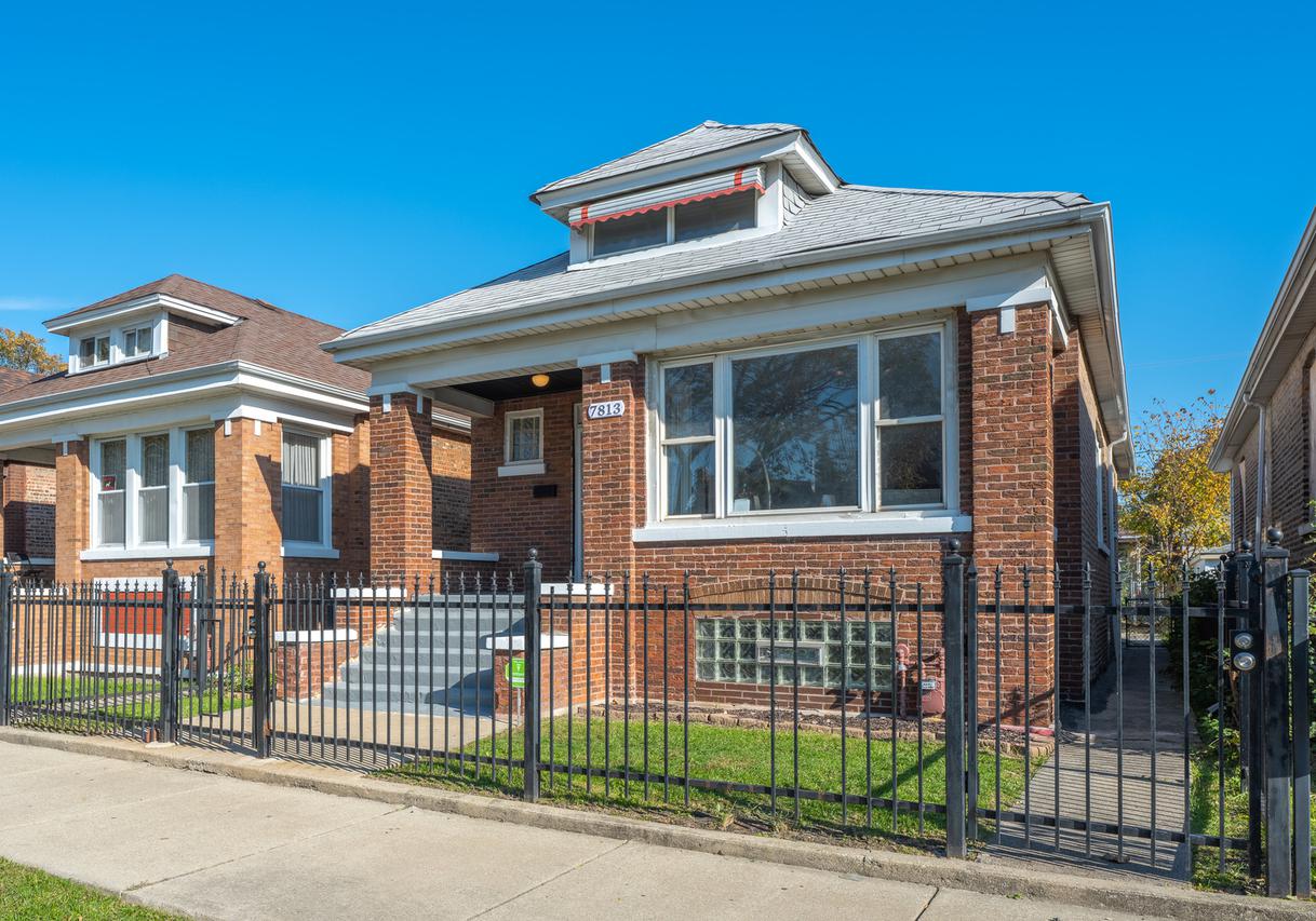 7813 S Hermitage Ave., Chicago, IL 60620