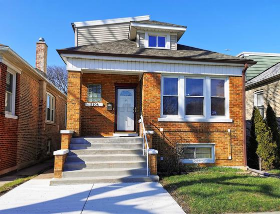 5108 W Winnemac Ave., Chicago, IL 60630