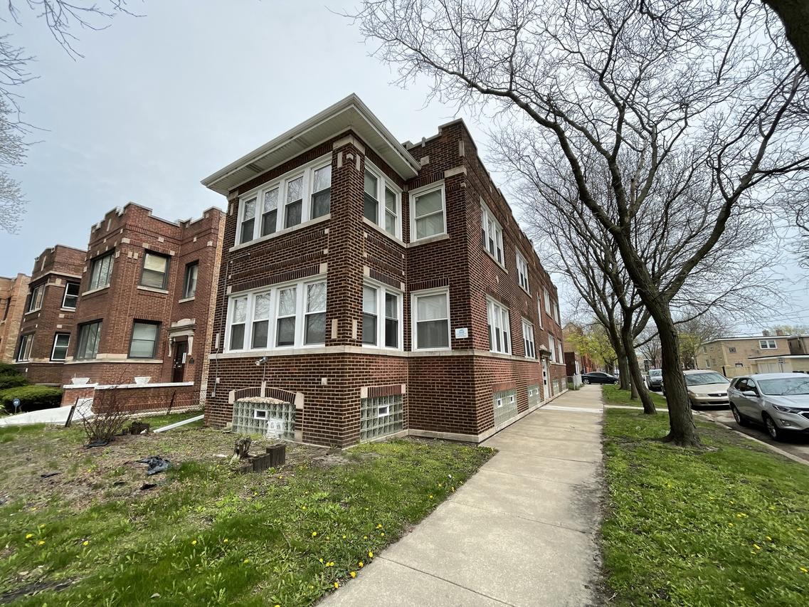 350 E 74th St., Chicago, IL 60619