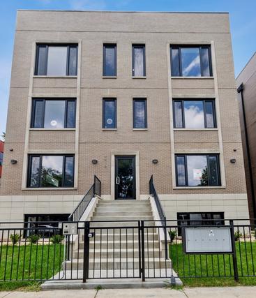 4816 S Saint Lawrence Ave. #301, Chicago, IL 60615