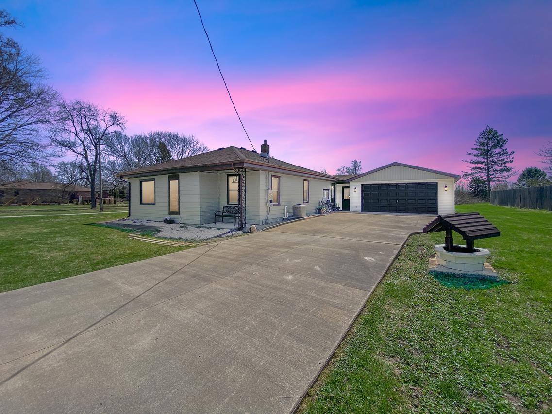 415 W Livingston Rd., Streator, IL 61364