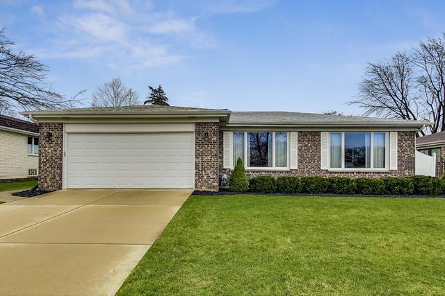 143 Marina Dr., Des Plaines, IL 60016