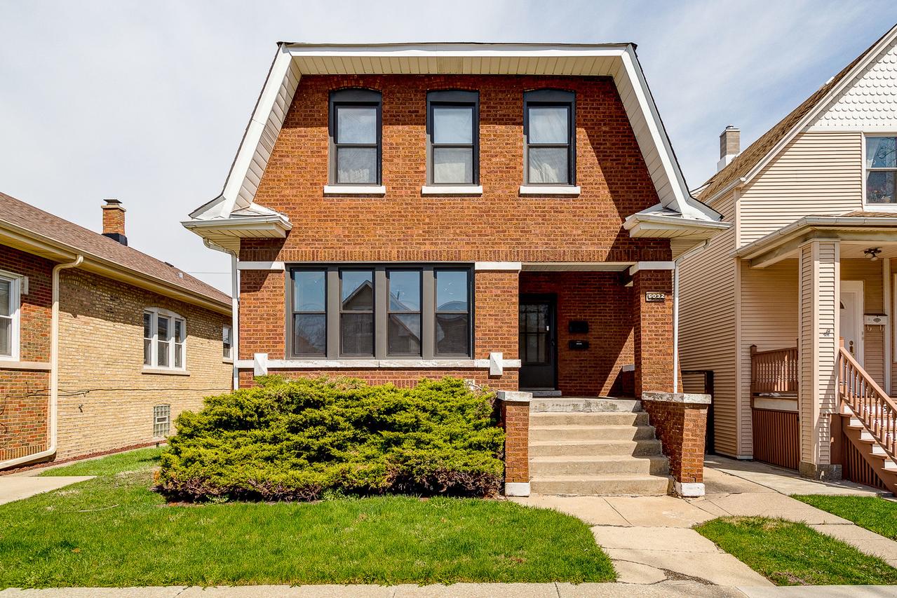 5032 W Berenice Ave., Chicago, IL 60641