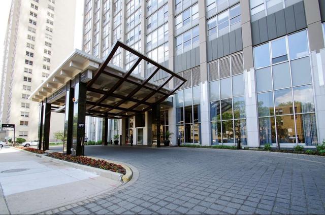 655 W Irving Park Rd. #3509, Chicago, IL 60613