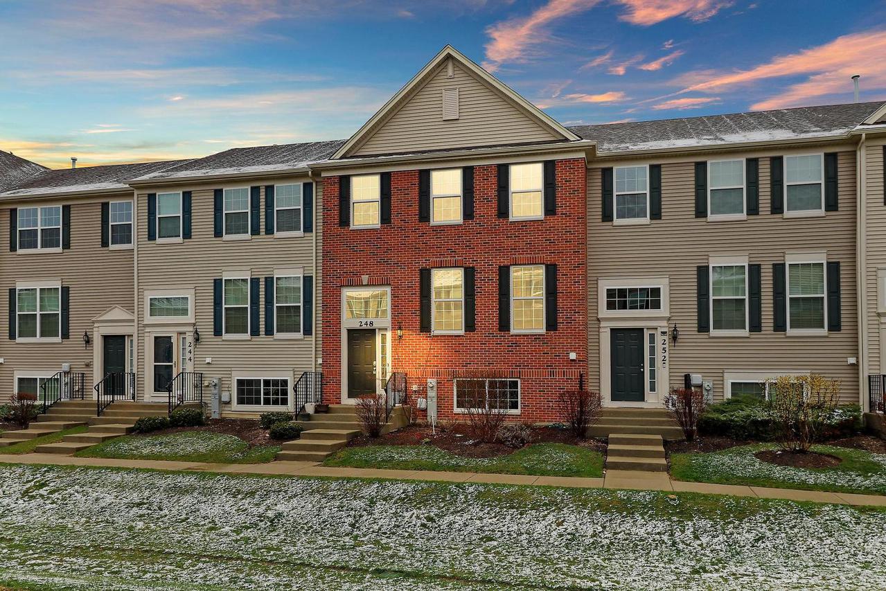 248 Lionel Dr., Grayslake, IL 60030
