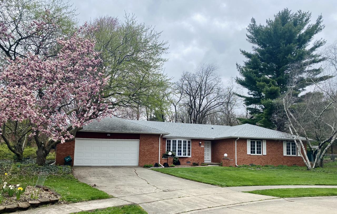 304 E Holmes St., Urbana, IL 61801