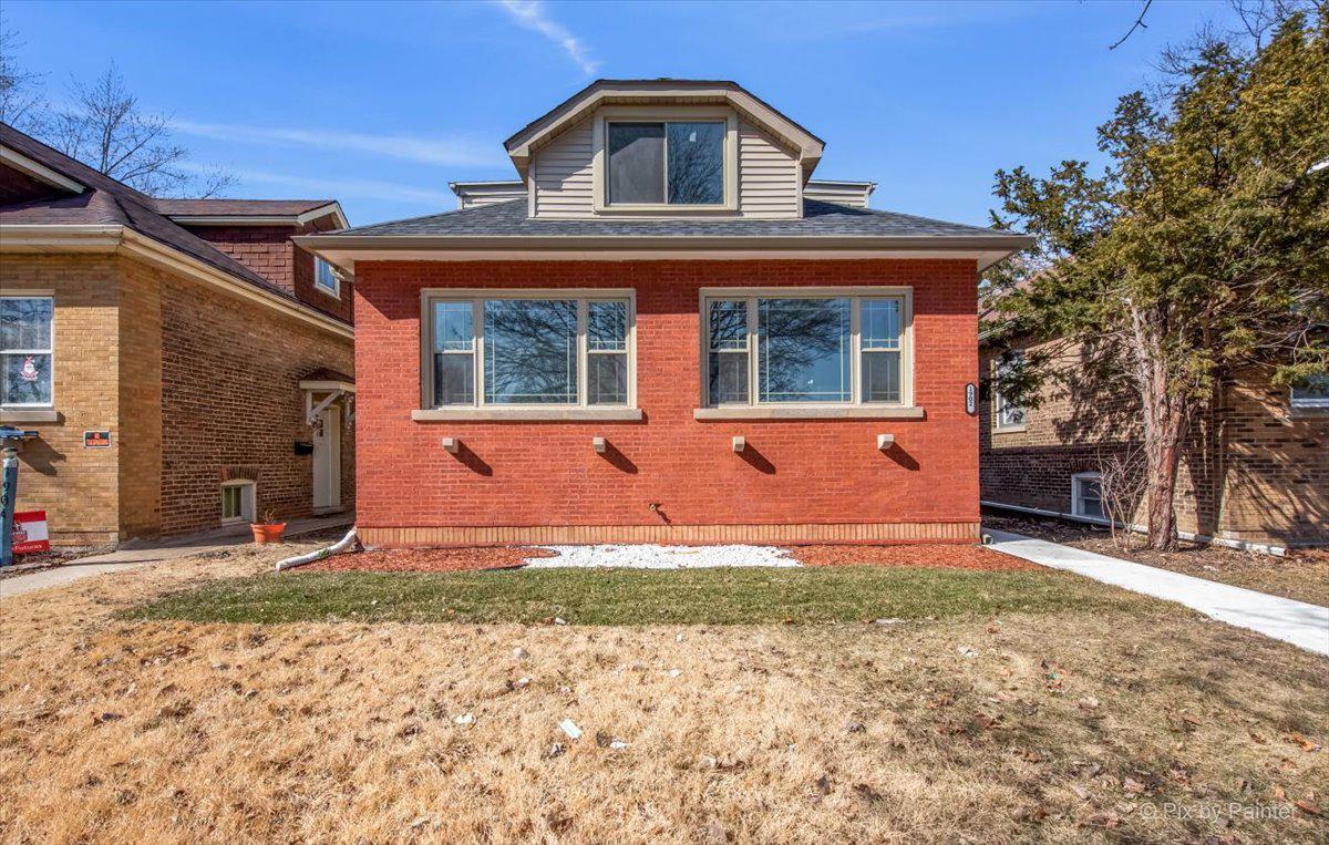 1902 S 9th Ave., Maywood, IL 60153