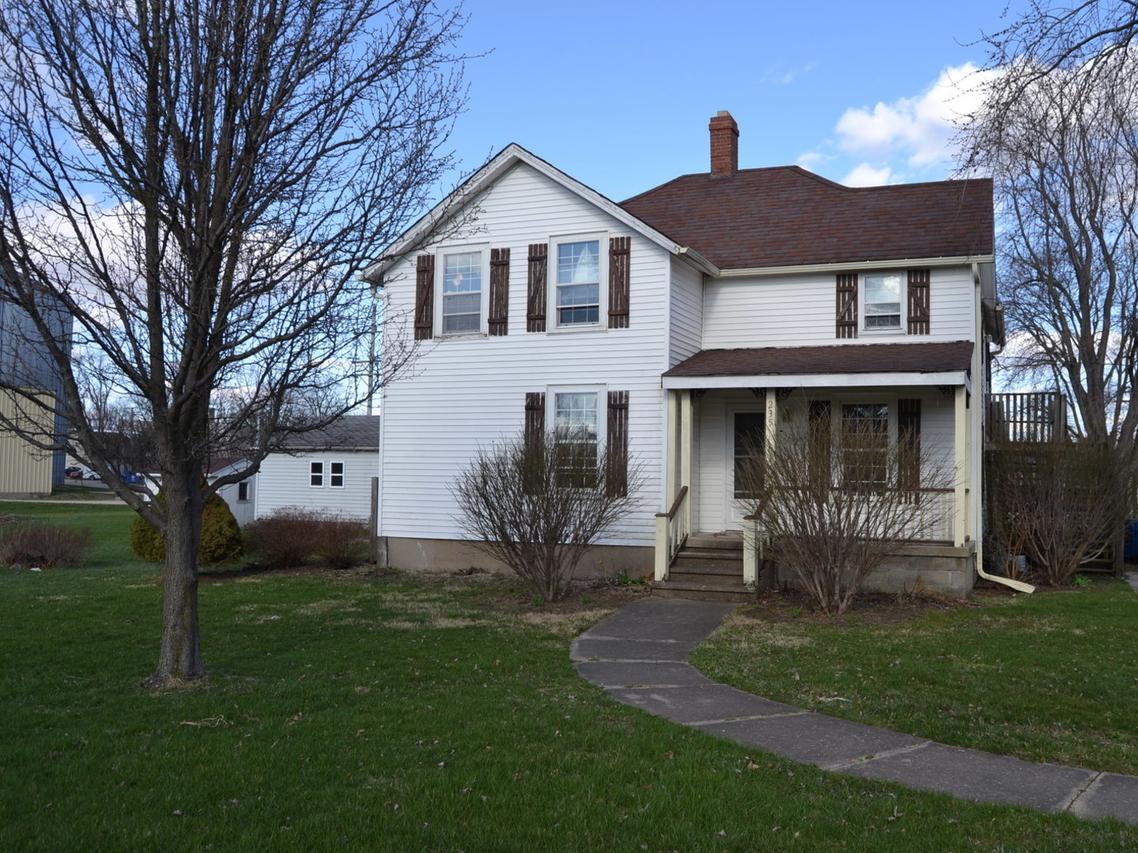 235 Flagg St., Paw Paw, IL 61353