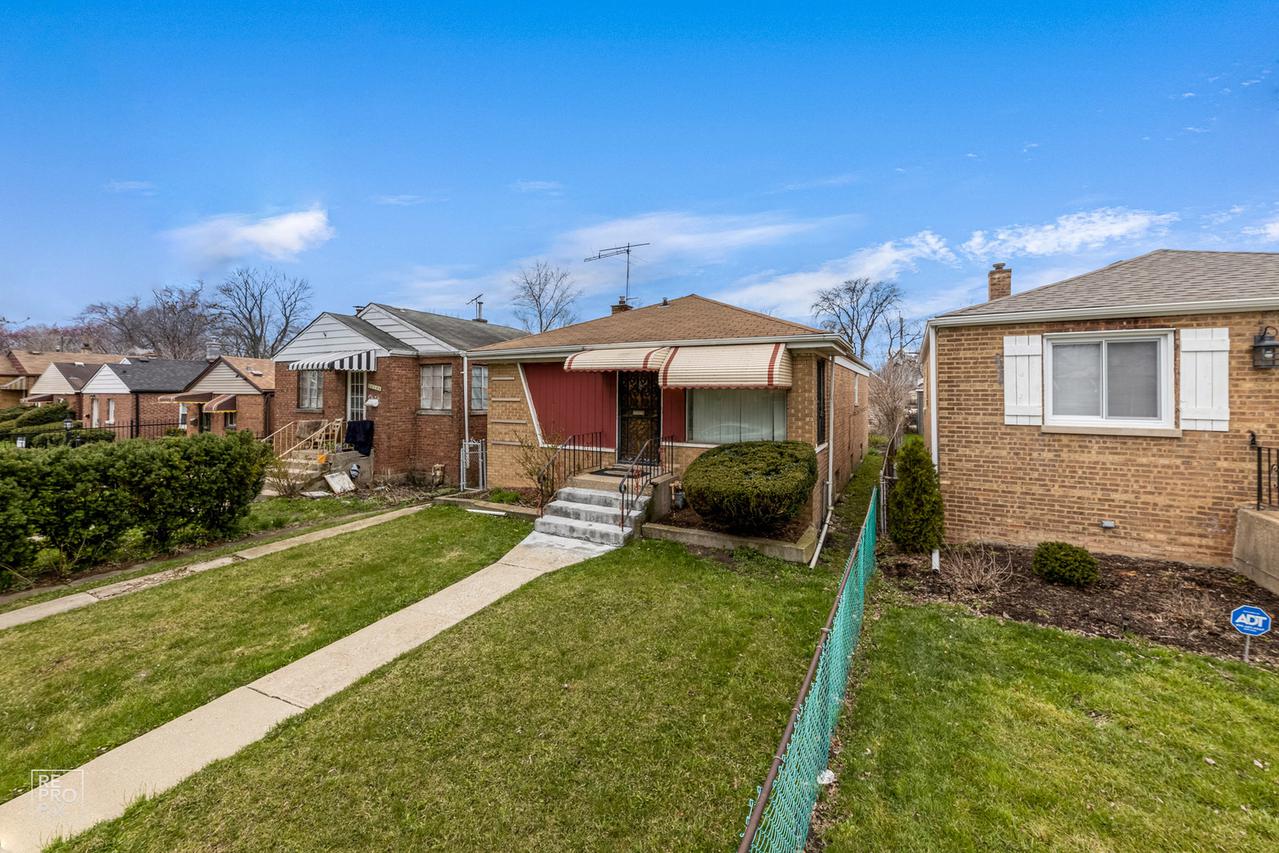 12876 S Green St., Chicago, IL 60643