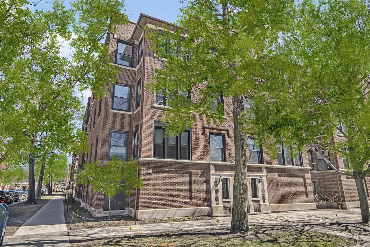 7029 N Greenview Ave. #3S, Chicago, IL 60626